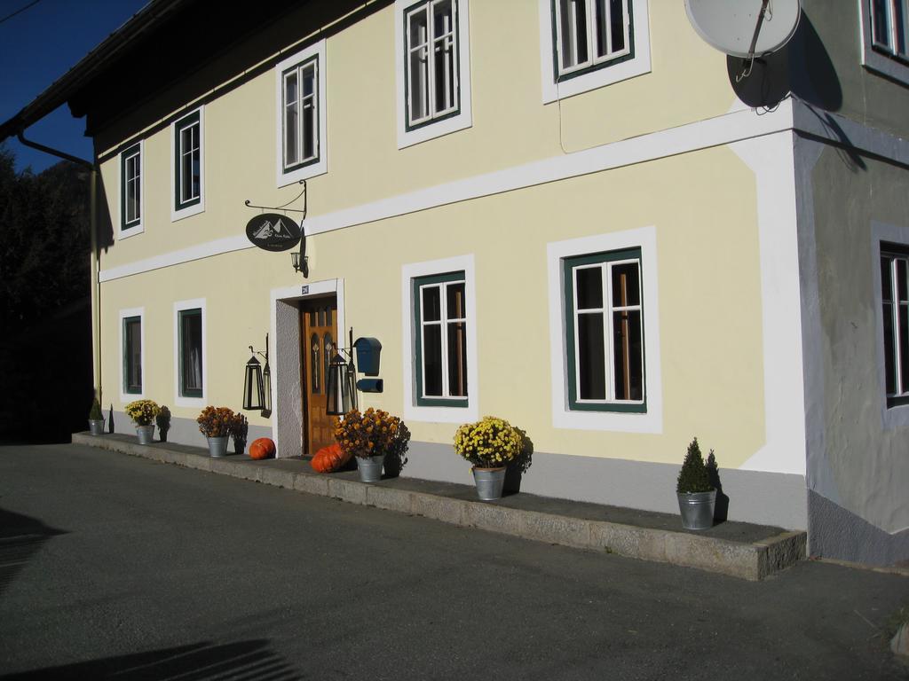 Haus 26 Weissbriach Bed & Breakfast Dış mekan fotoğraf